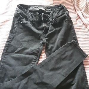 👽4 for $10👽American eagle jegging